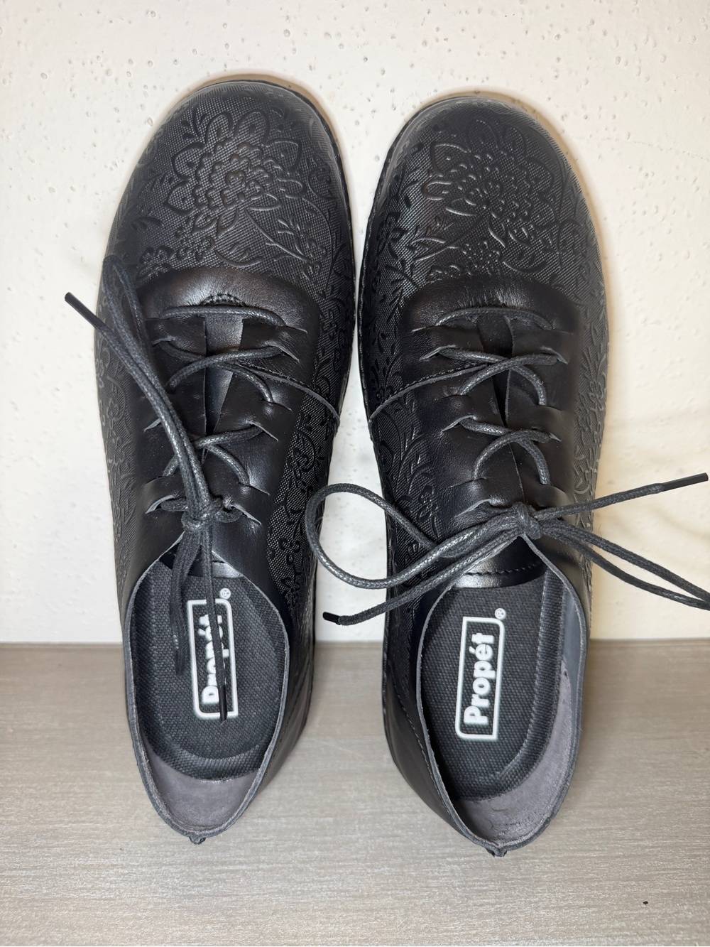 Propét Chantel Women's Floral Leather Oxfords Black Size 10 X 2E Comfortable - Picture 4 of 8